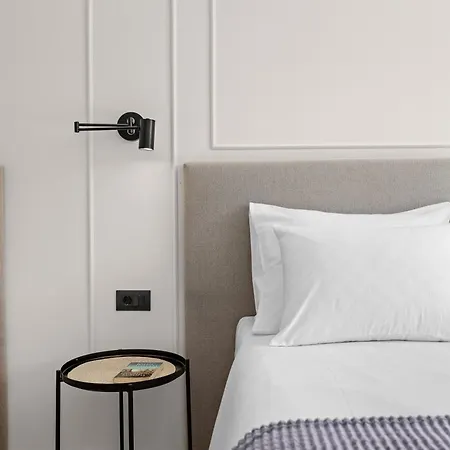 Pollentia Apartment *